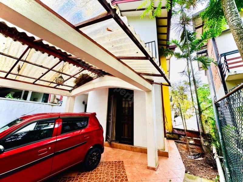 House for sale in Nugegoda