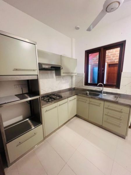 Kitchen - Battaramulla - Pelawatte New Defense Road New 03 Storied House for Rent