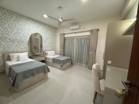 Living Room - A luxurious 2-bedroom apartment is available for rent at Flemington 360