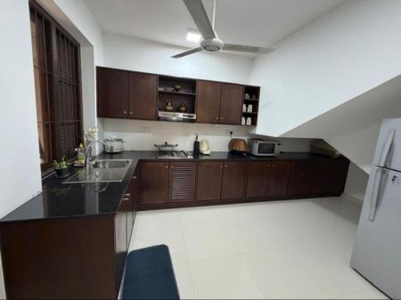 Kitchen - 4 Bedroom Semi-Furnished Luxury House for Rent at Pita Kotte | LKR 350,000/ month (Negotiable) (EM057AC)