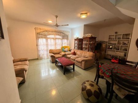 Living Room - ￭  Colombo 05 ￭ 05BR House For Rent ￭ (NK11694)