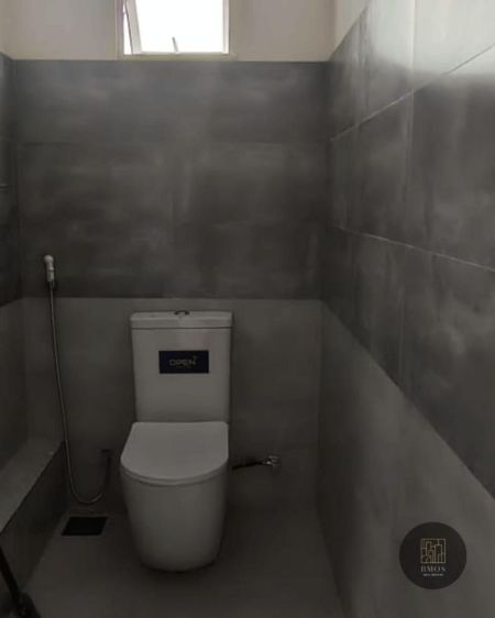 Bathroom - Property for sale in Mt. Lavinia 