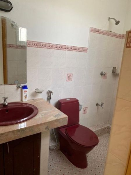 Bathroom - ￭ Colombo 05 ￭ 03BR House For Rent ￭ (NK11696)