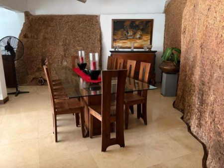 Dining room - 6BR Luxury House for Sale in Colombo 05 | LKR 700 Million (Negotiable) (HS4915)
