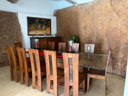 Dining room - 6BR Luxury House for Sale in Colombo 05 | LKR 700 Million (Negotiable) (HS4915)