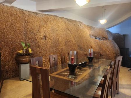 Dining room - 6BR Luxury House for Sale in Colombo 05 | LKR 700 Million (Negotiable) (HS4915)