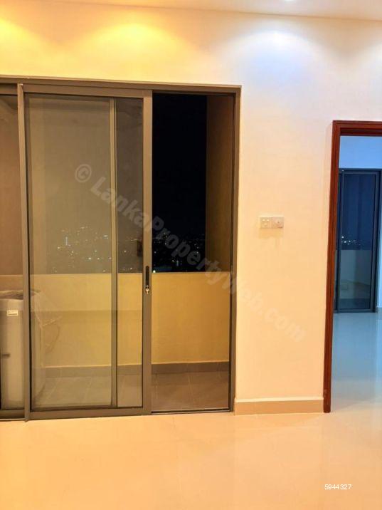 Apartment for sale in Colombo 13