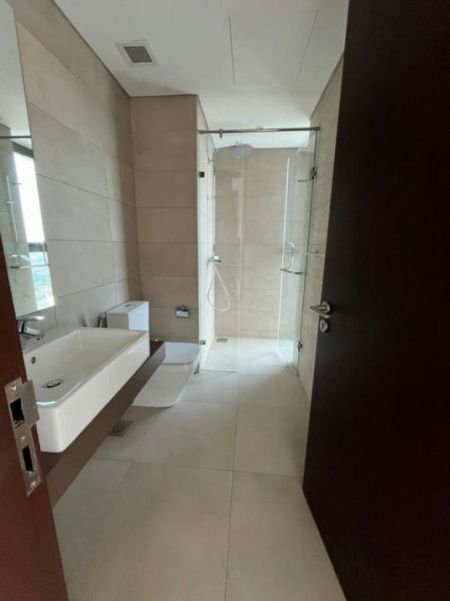 Bathroom - 447 Luna Tower - 03 Bedroom Unfurnished Apartment for Sale in Colombo 02 (A493)
