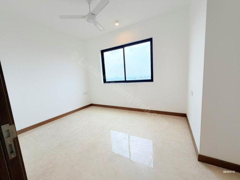 Apartment for sale in Colombo 15