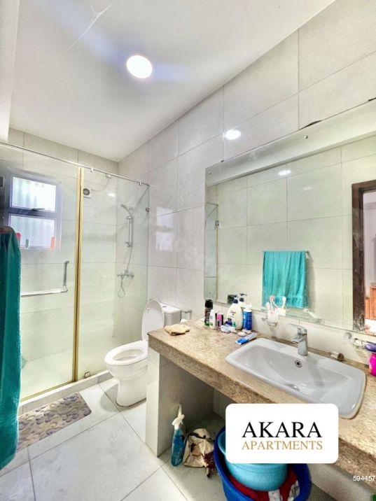 Bathroom - Apartment for sale in Colombo 3