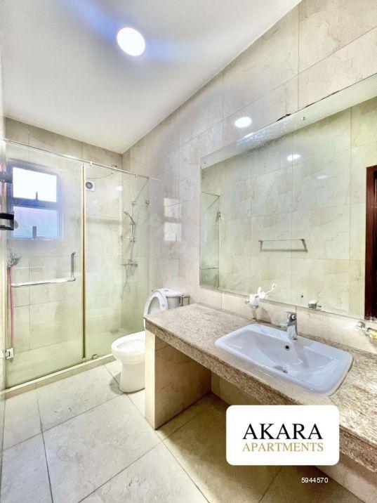 Bathroom - Apartment for sale in Colombo 3