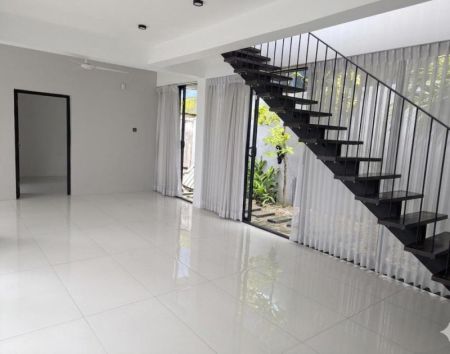 Living Room - Brand New House for Sale – Mirihana