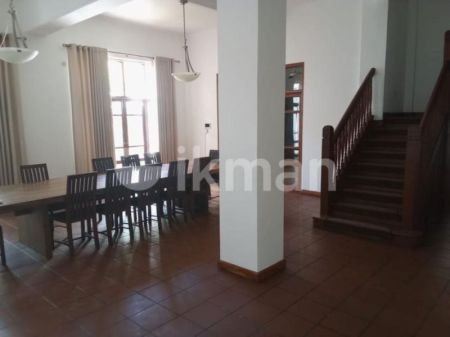 Dining room - House for rent in Colombo 5 