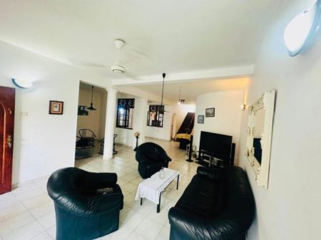Living Room - (RH522) Two Storey House for Sale in Dehiwala