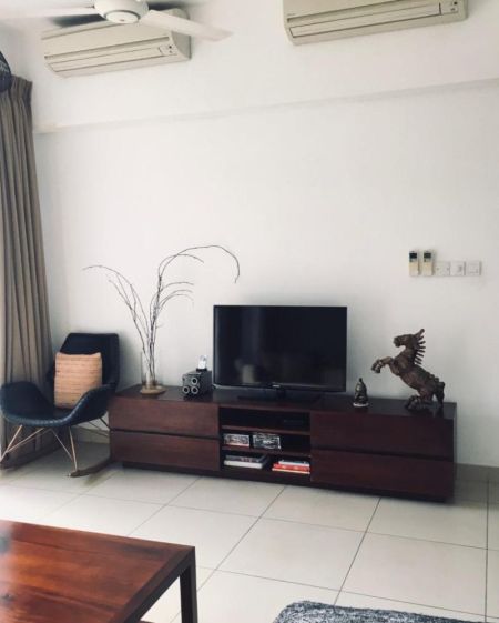 Living Room - 2 Bedroom Apartment for Rent Fife Road/Park Road