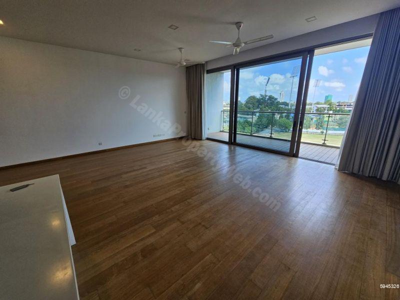Living Room - Apartment for rent in Colombo 7