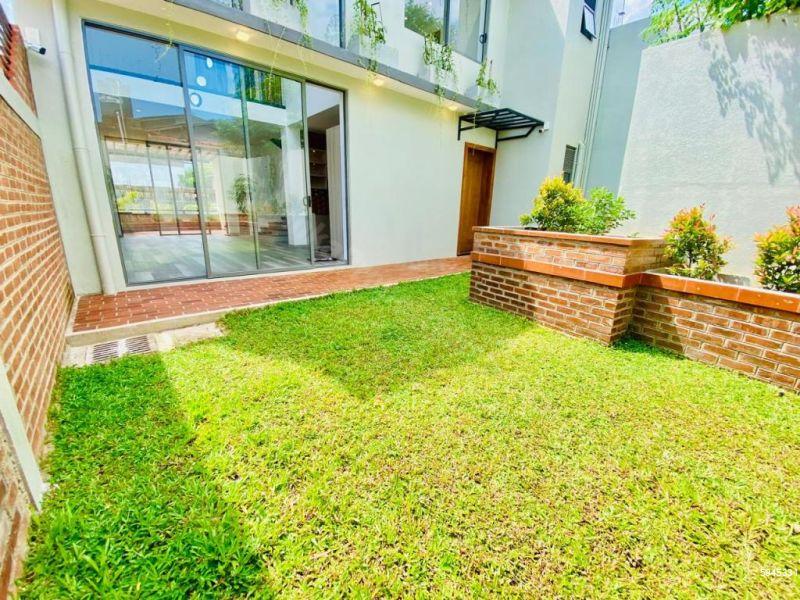 Exterior - House for sale in Katubedda