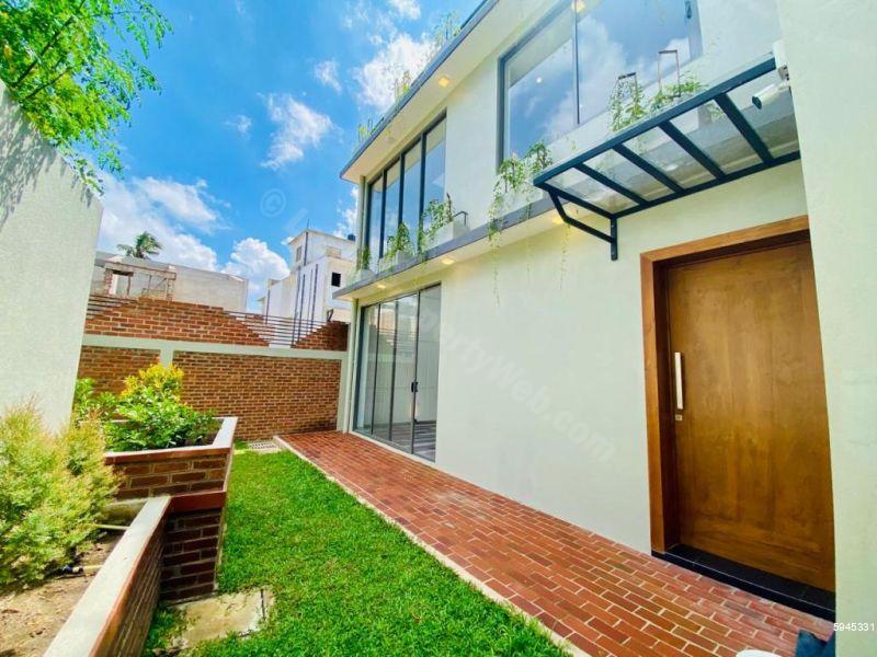 Exterior - House for sale in Katubedda