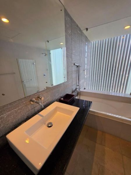 Bathroom - 2 Bedroom Apartment for Rent in Emperor, R81693