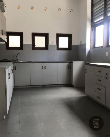 Kitchen - Property for rent in Colombo 3
