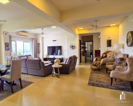 Living Room - 110 Iconic Residencies - 03 Bedroom Apartment for Rent - High Floor - Unfurnished - Rajagiriya