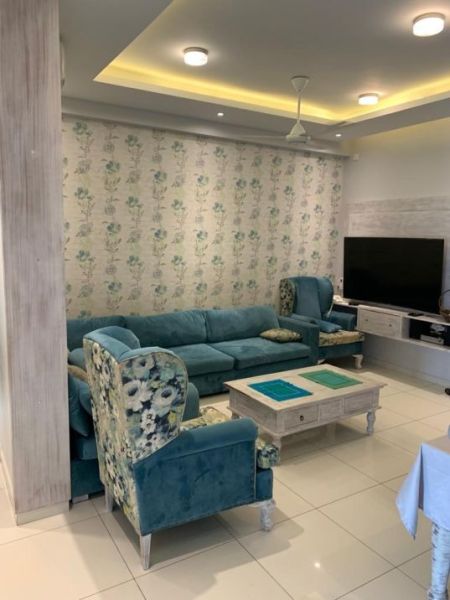 Living Room - Prime - 03 Bedroom Unfurnished Apartment for Sale in Colombo 07 (A209)