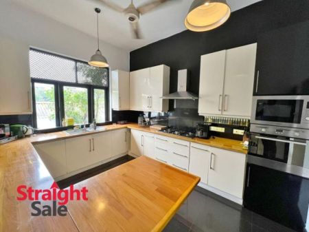 Kitchen - Beautifully Designed 4-Bed Home for Sale in Nugegoda [HS 05]