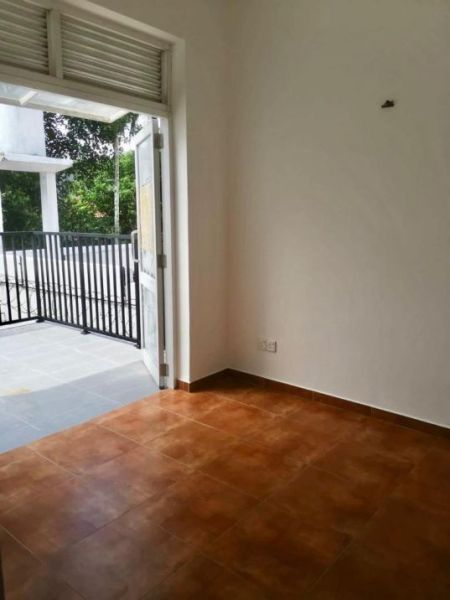 Bedroom - (SH1545) Three Storey House for Sale in Pelawatta akuregoda junction
