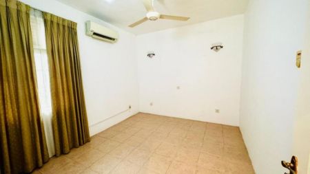 Bedroom - (SH1247) Three Storey luxury House for Sale in Kotte