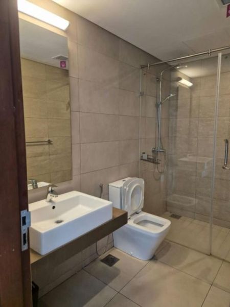 Bathroom - 447 Luna Tower - 02 Bedroom Furnished Apartment for Sale in Colombo 02 (A1728)