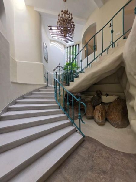 Living Room - FOR Rent | Palewatta  | 5-Bedrooms | Luxury House