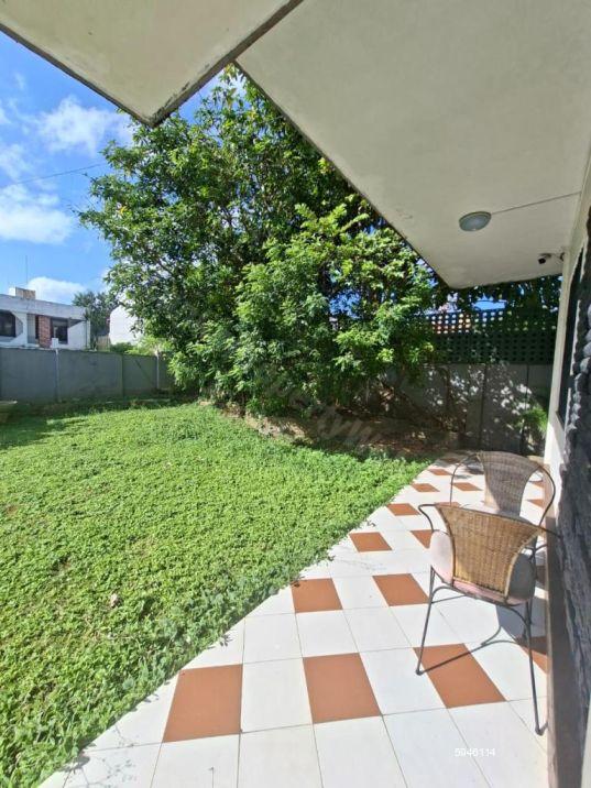 Exterior - House for rent in Colombo 3