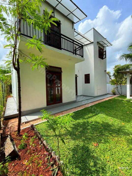 Exterior - House for sale in Athurugiriya