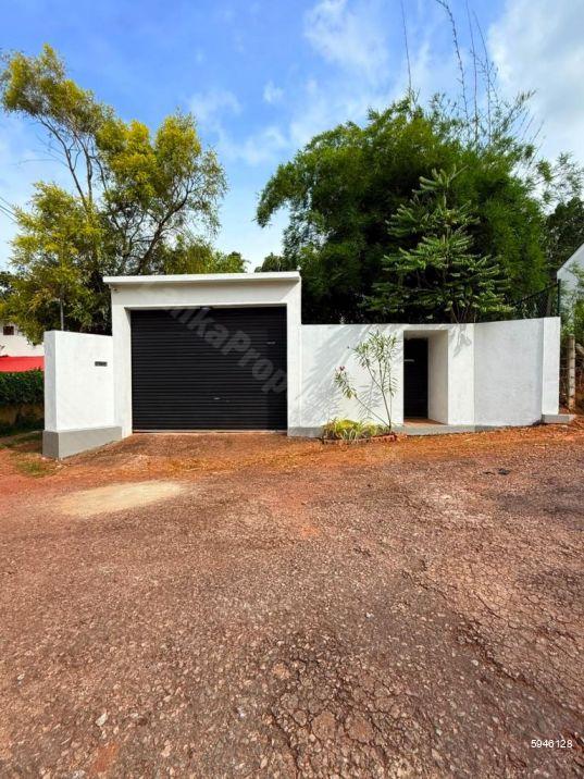 Exterior - House for sale in Athurugiriya