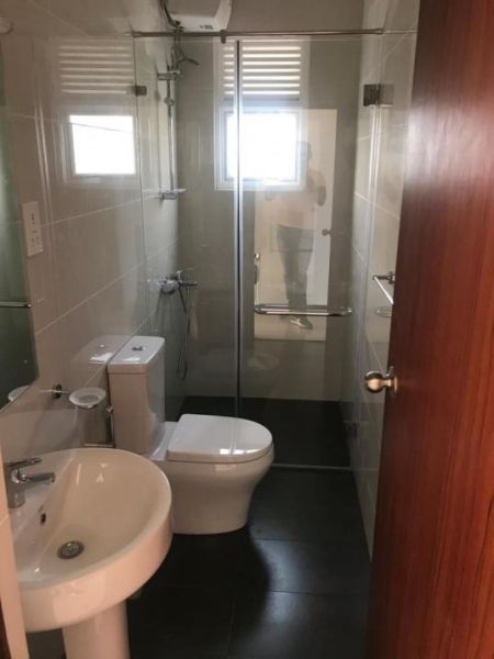 Bathroom - 3 Bedroom Apartment for Rent at Prime Residencies / LKR 400,000 – Cinnamon Court, Colombo 7 (EM250RN)