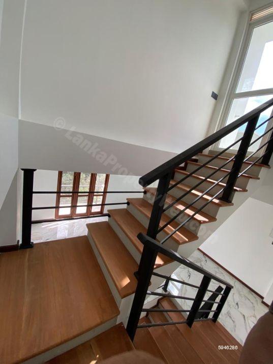 Living Room - House for sale in Kesbewa