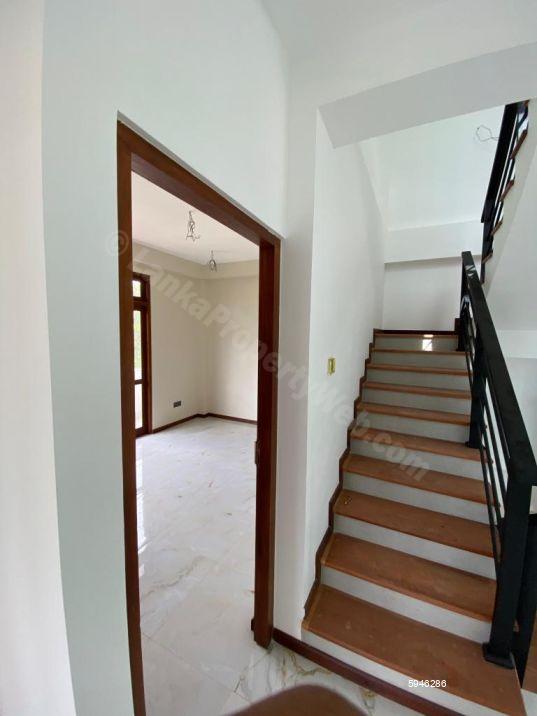House for sale in Kesbewa