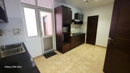 Kitchen - 03 Bedrooms Apartment For Rent In Colombo 03 At LHP Building 