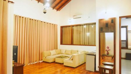 Living Room - (DH450) Luxury Villa for sale in Godagama