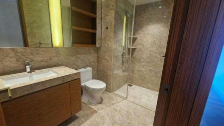 Bathroom - Shangri-La - 04 Bedroom Furnished Apartment for Rent in Colombo 02 (A3746)