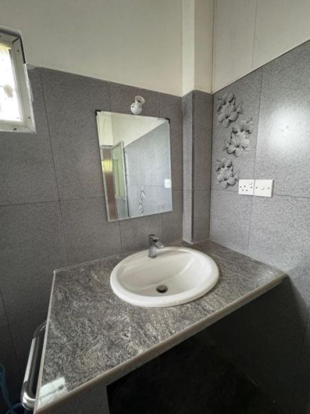 Bathroom - (RH290) Two Storey House for Sale in Panadura