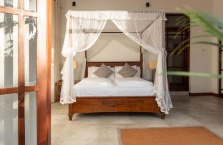 Bedroom - Luxury Beachfront Villa for sale in Tangalle 