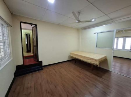 Bedroom - 04 Bedroom Unfurnished Upstair House for Rent in Colombo 04 (A6541)