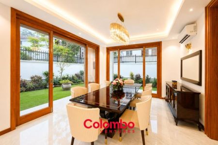 Living Room - Battaramulla House - 6 Room Brand New Super Luxury House for SALE – Jayanthipura, Battaramulla  (HS461)