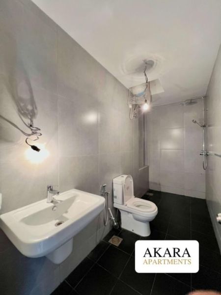 Bathroom - The Cornwall Furnished Apartment for Rent - A54851