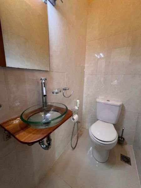Bathroom - Superb Penthouse 2 Bedroom Apartment
