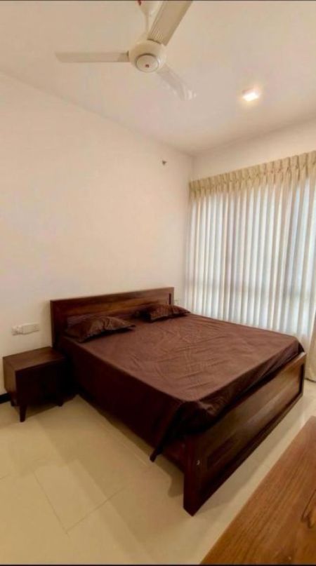 Bedroom - Fully Furnished 2 Bedroom Apartment for Rent – Tri-Zen, Colombo 02 (EM159JS)