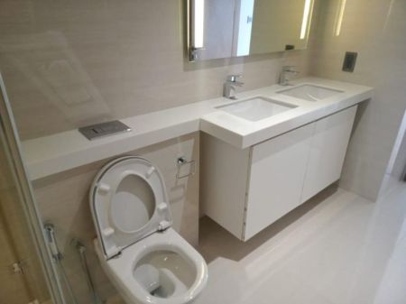 Bathroom - 3 Bedroom Luxury Apartment for Sale - Colombo 2, Altair Residencies | LKR 165 Million (EM1085)