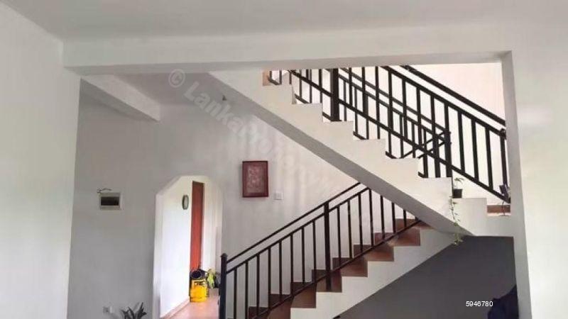 House for sale in Piliyandala