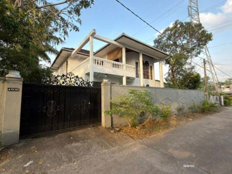 House for sale in Malabe